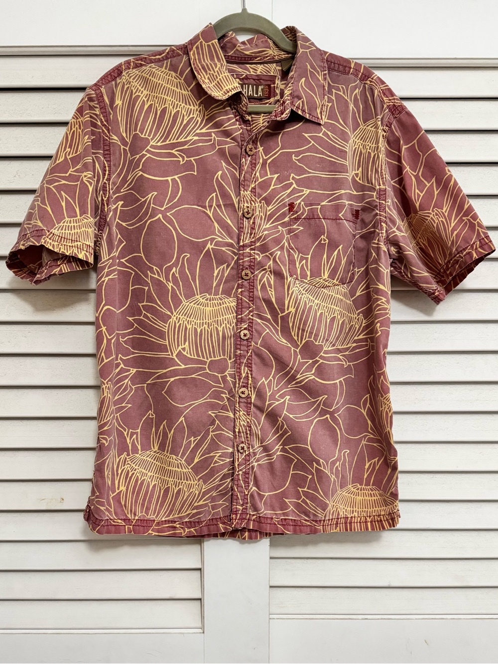 Vintage Hawaiian Aloha Short Sleeve Shirt - Dusty Rose with Gold Floral Print